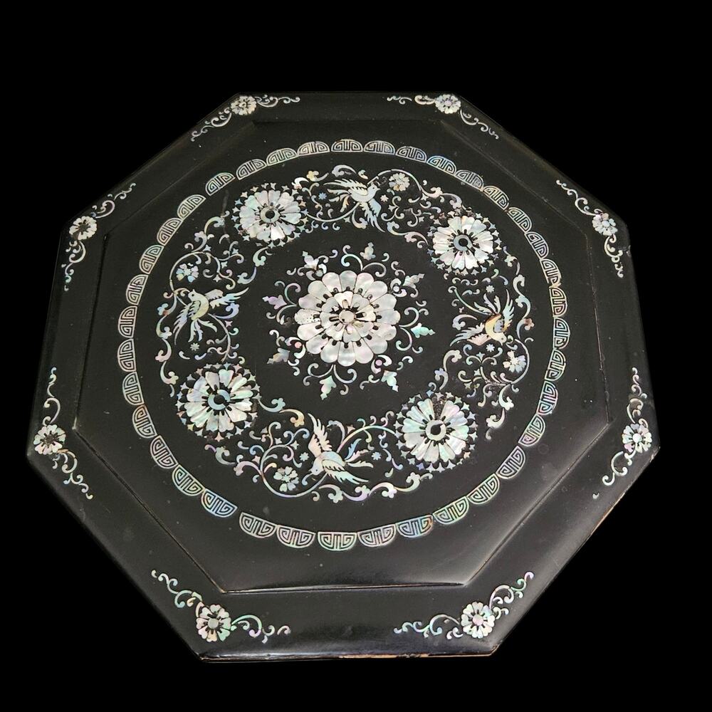 Vintage Black Lacquer Mother of Pearl Inlay Octagonal Candy Nut Box Tray Set